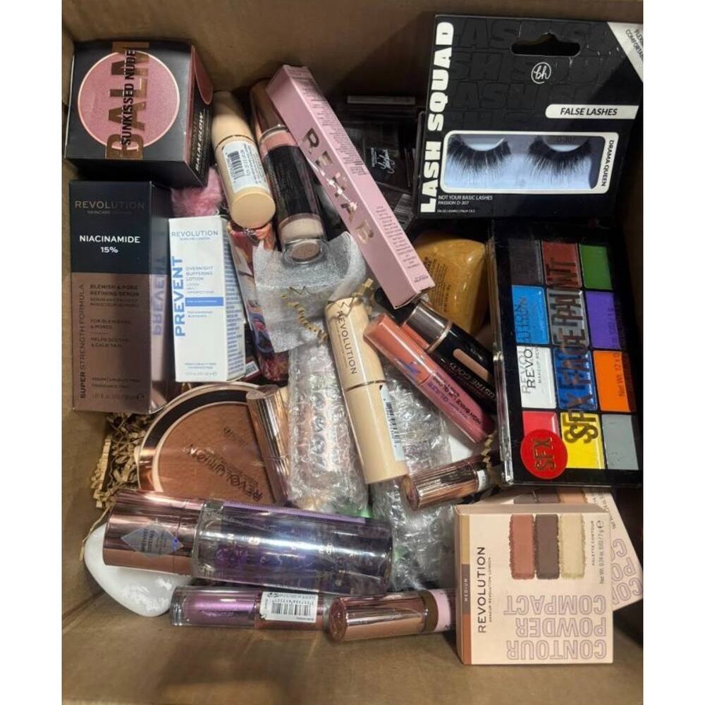3 random assorted cosmetics - Picture 2 of 4